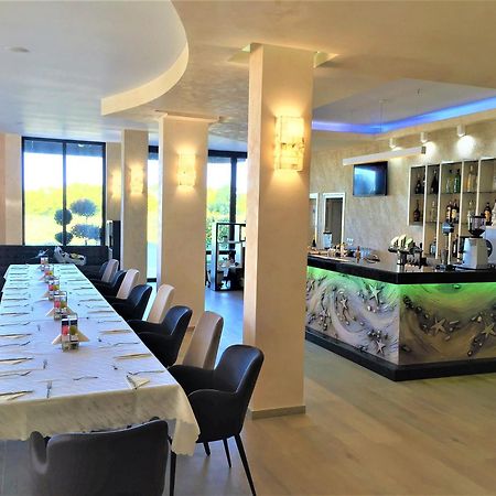 Apart-Hotel Panorama Sea Lux Primorsko Eksteriør bilde