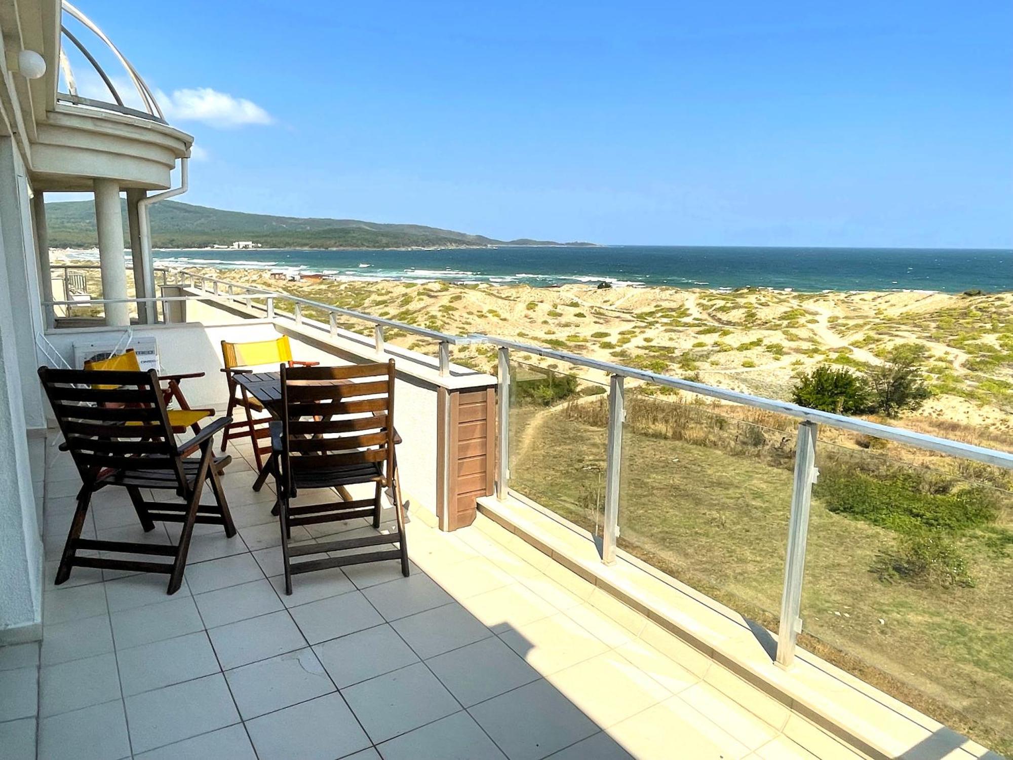 Apart-Hotel Panorama Sea Lux Primorsko Eksteriør bilde