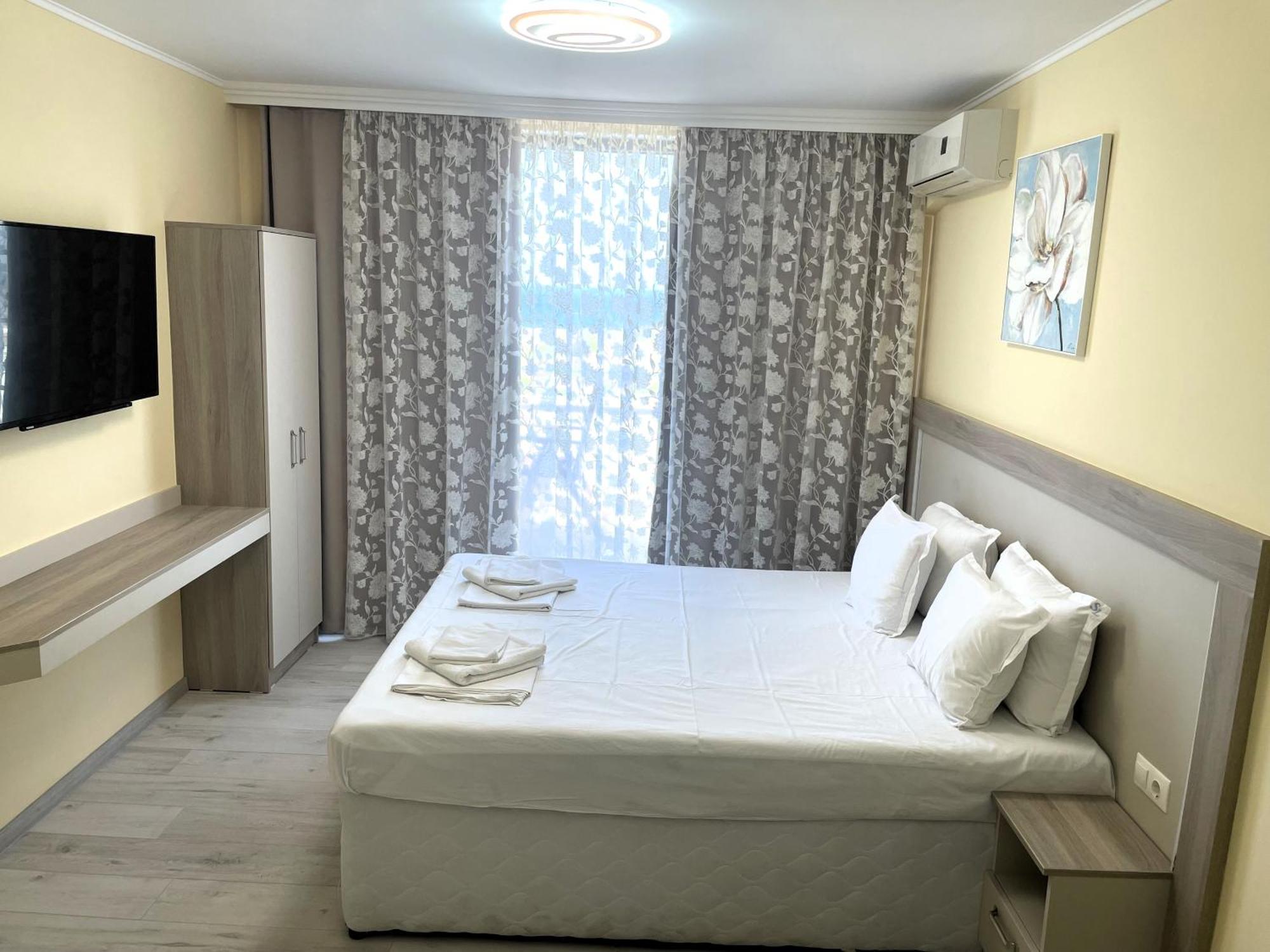 Apart-Hotel Panorama Sea Lux Primorsko Eksteriør bilde