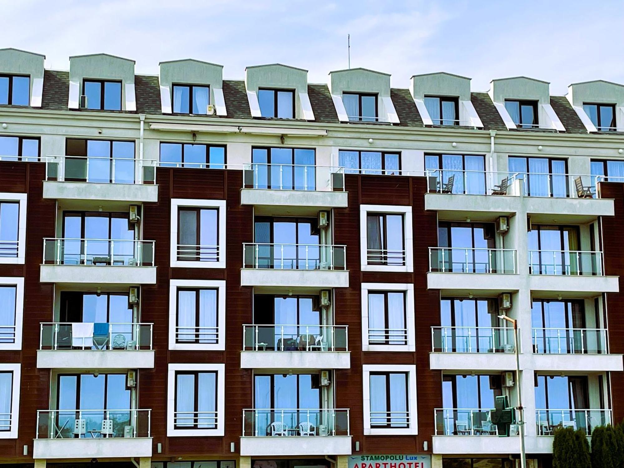 Apart-Hotel Panorama Sea Lux Primorsko Eksteriør bilde