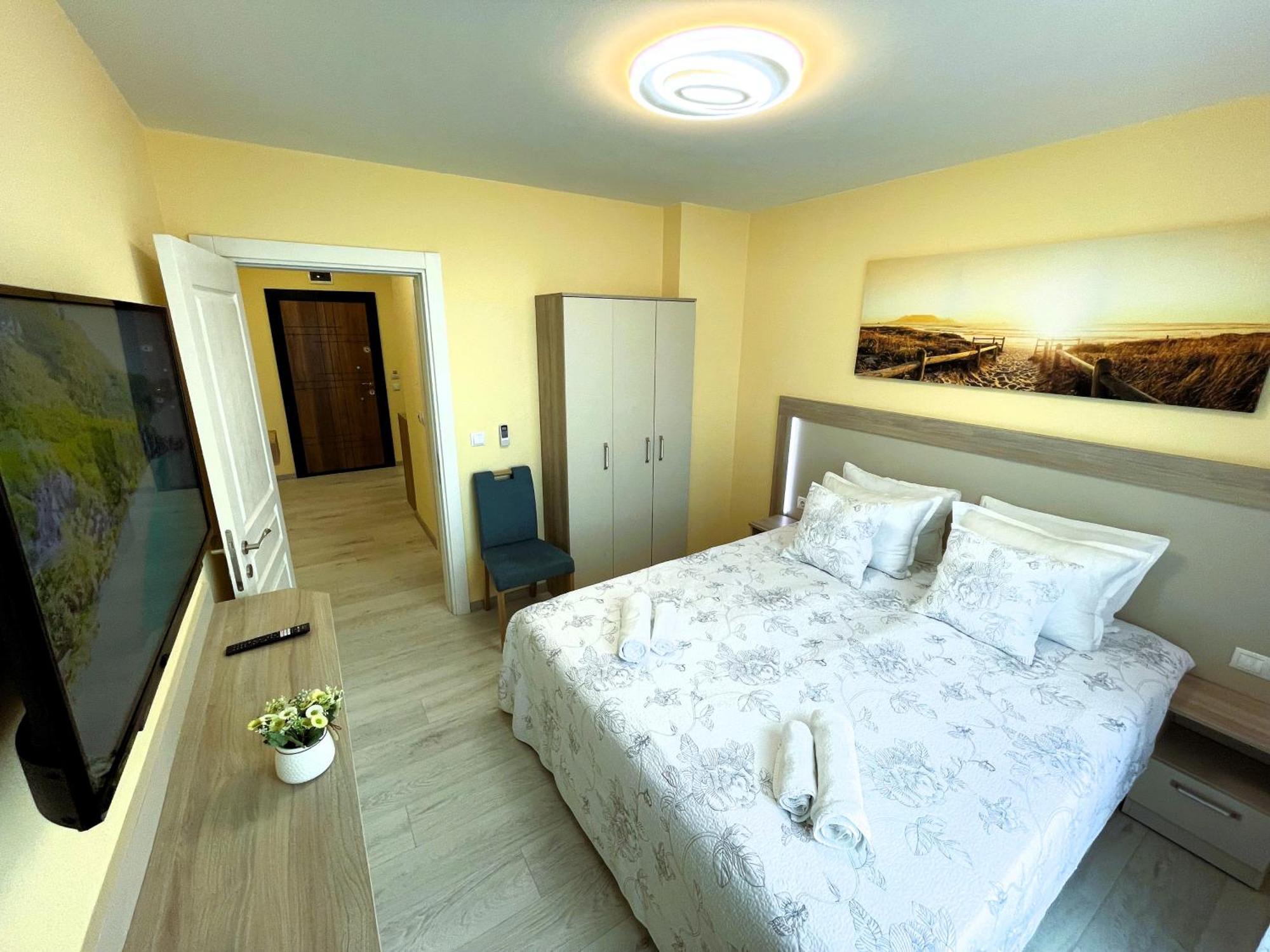 Apart-Hotel Panorama Sea Lux Primorsko Eksteriør bilde