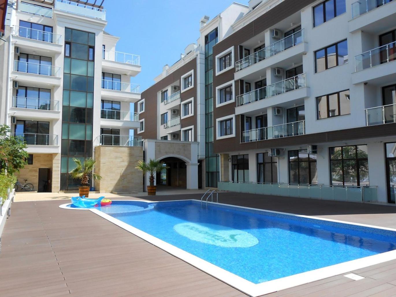 Apart-Hotel Panorama Sea Lux Primorsko Eksteriør bilde