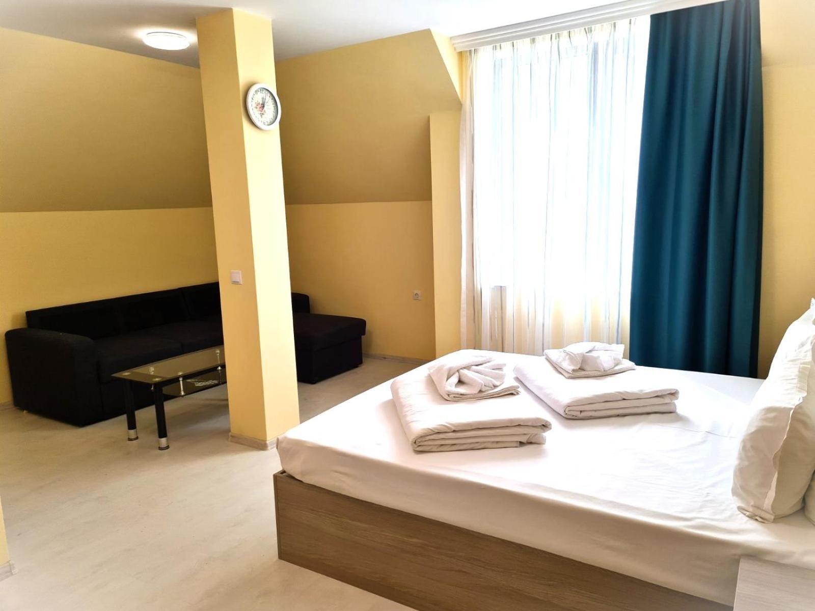 Apart-Hotel Panorama Sea Lux Primorsko Eksteriør bilde